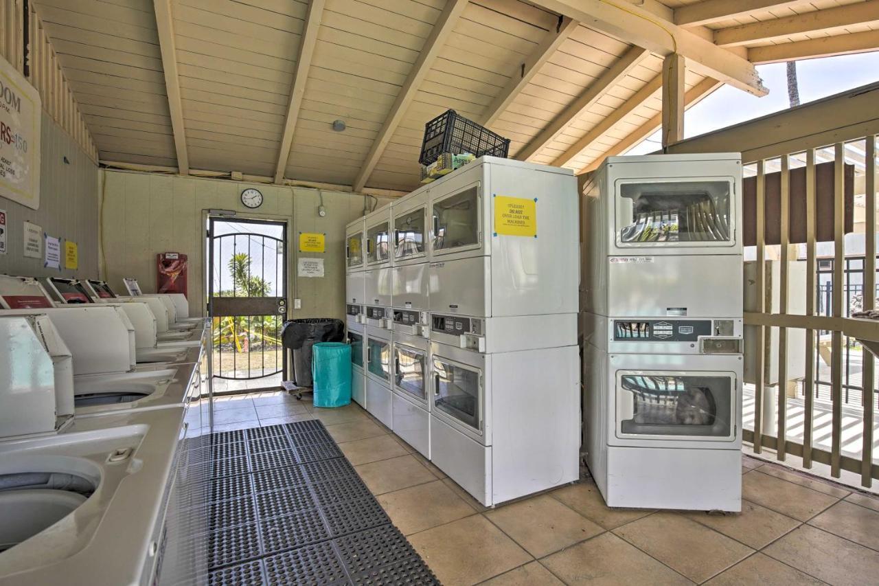 Kona Kai Haven With Pool Access, Walk To Beach! Кайлуа Кона Екстериор снимка